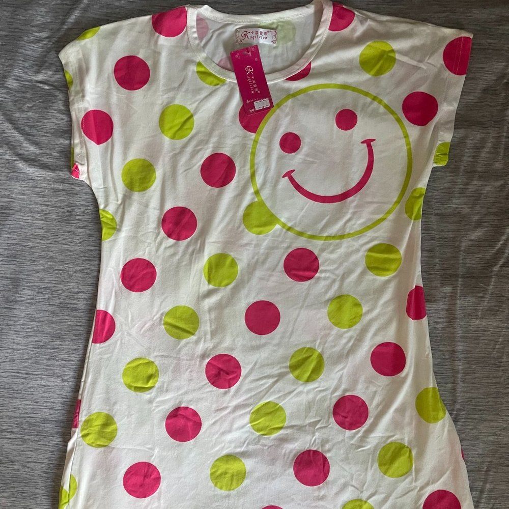Polka Dot T-shirt - Women- S/M [NWT!]